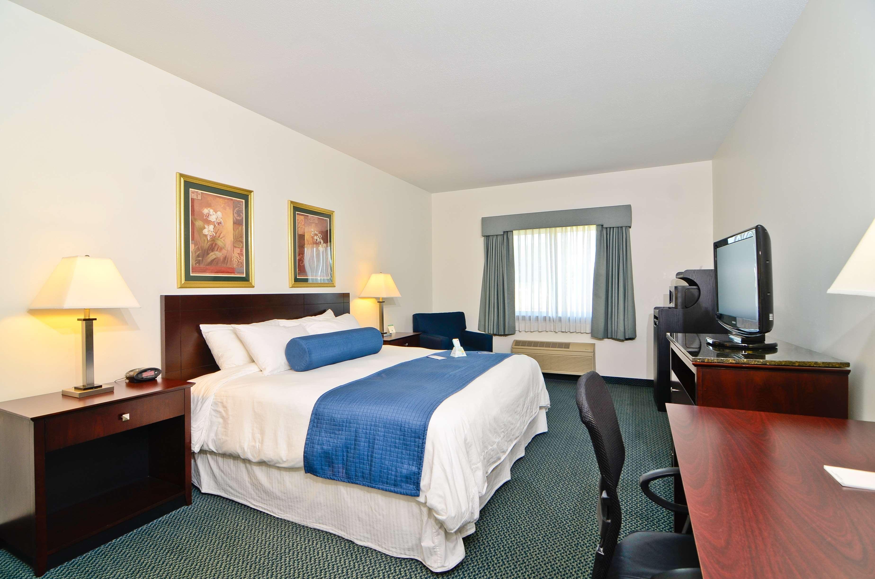 Best Western Gas City Exterior photo