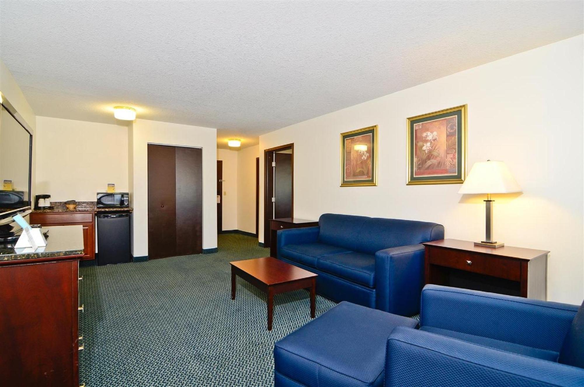 Best Western Gas City Room photo